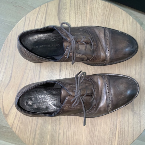 John Varvatos Mens Cap Toe Brogues size 10 - Picture 2 of 3